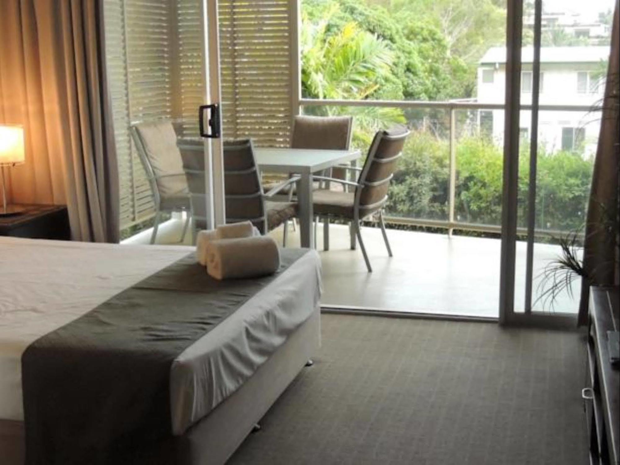 Airlie Central Apartments Airlie Beach Esterno foto