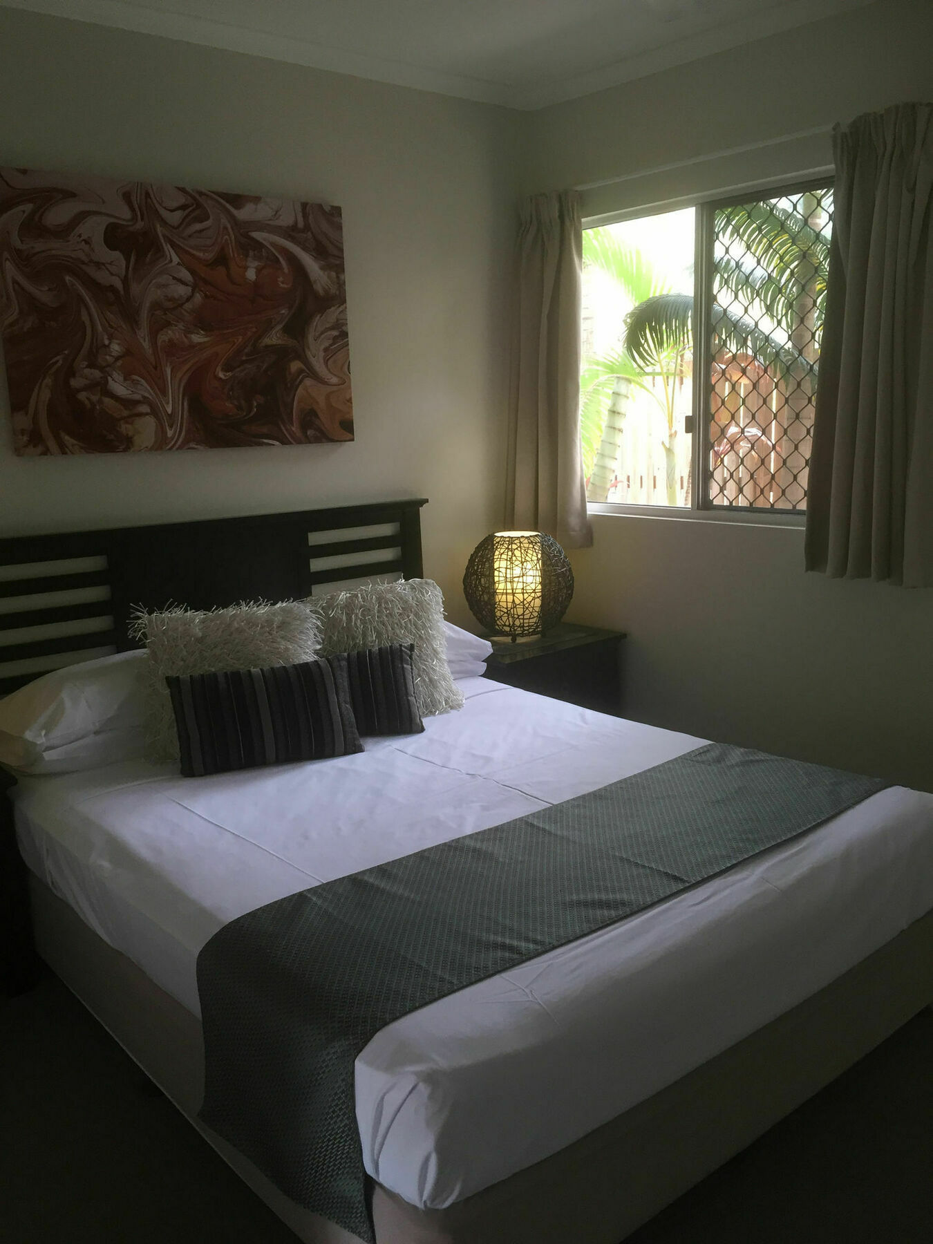 Airlie Central Apartments Airlie Beach Esterno foto